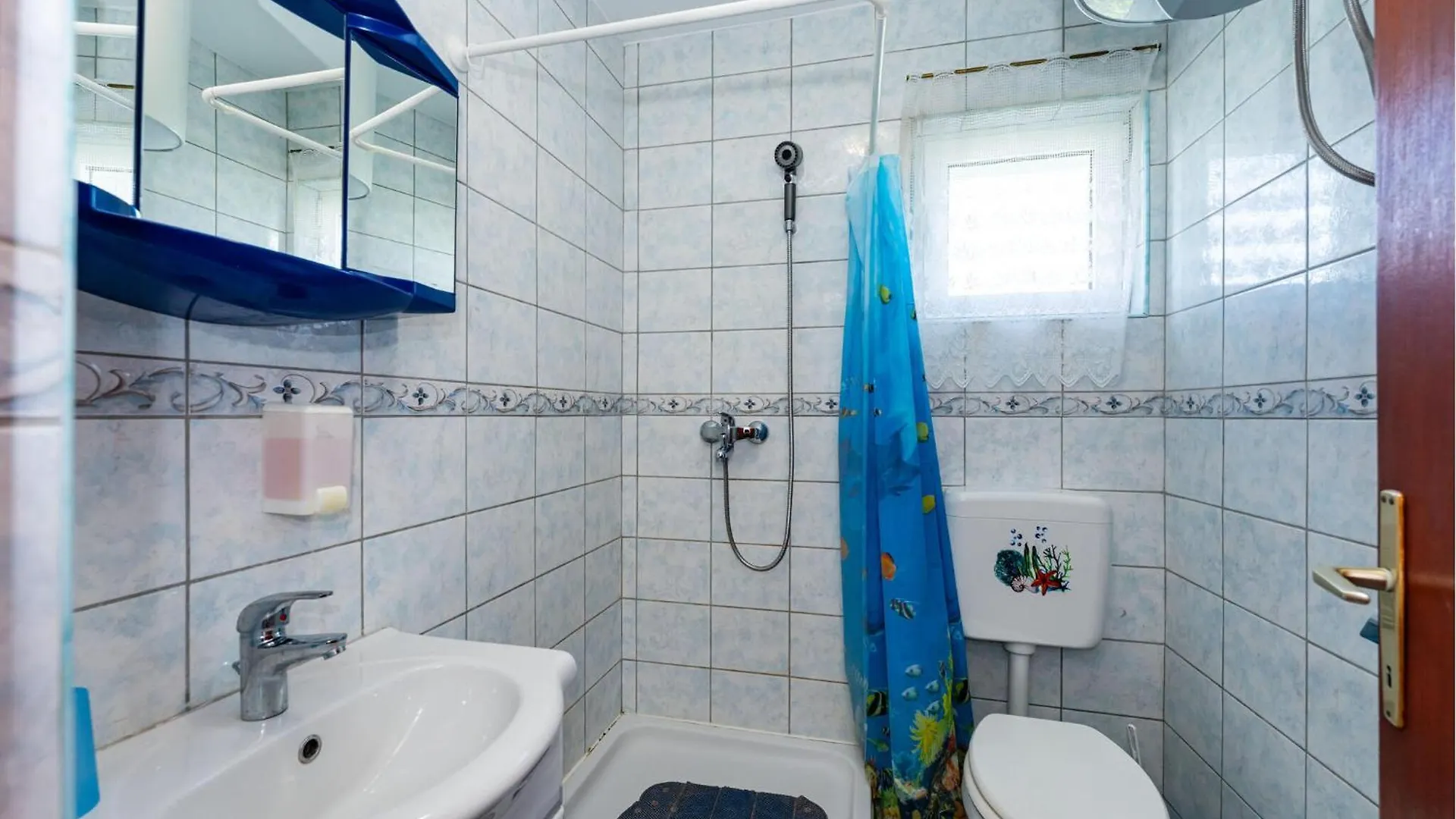 Cozy Apartment In Razanac With Wifi 0*,  크로아티아